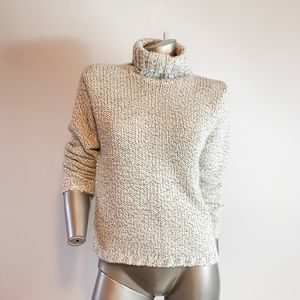 Cream and Grey Soft Cozy Wool Turtleneck Medium